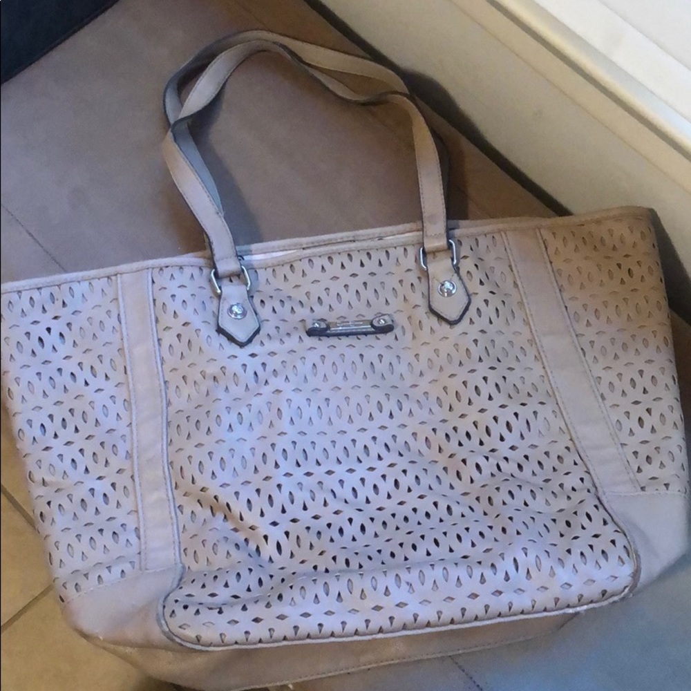 Jessica Simpson hand bag